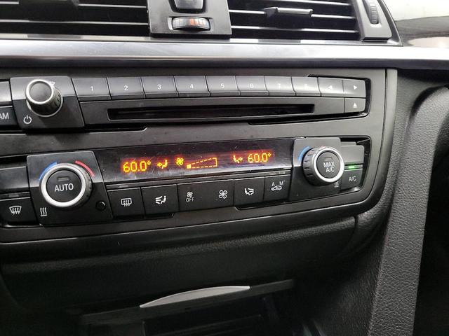 Photo of 2015 Black BMW 328