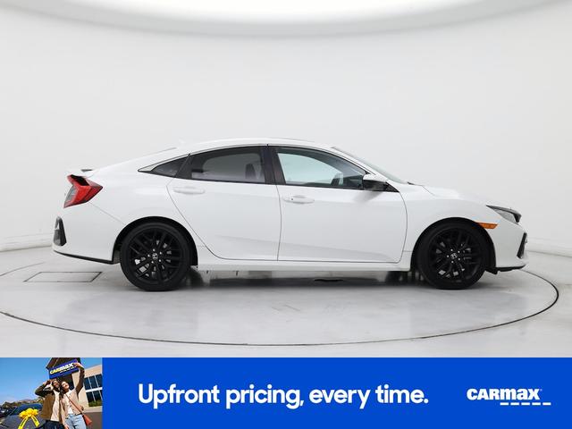 Photo of 2020 White Honda Civic