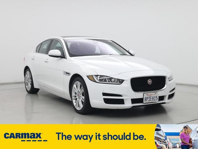 2019 Jaguar XE