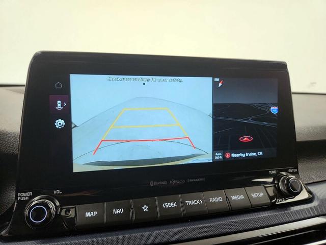 Photo of 2023 Yellow Kia Seltos