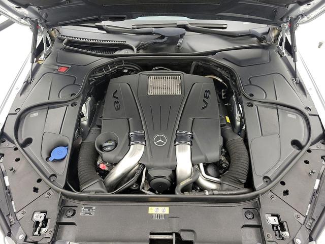 Photo of 2015 Silver Mercedes-Benz S-Class