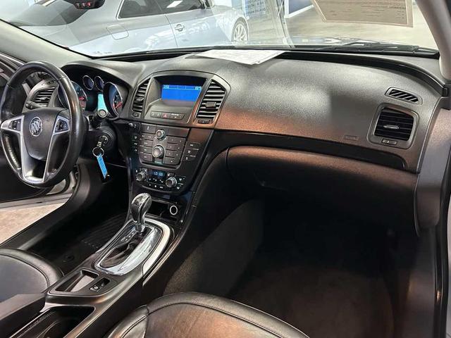 Photo of 2011 Quicksilver Metallic Buick Regal