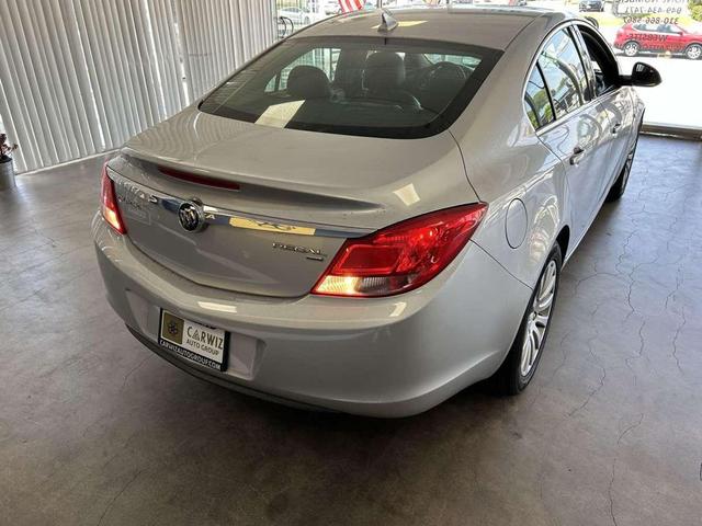 Photo of 2011 Quicksilver Metallic Buick Regal
