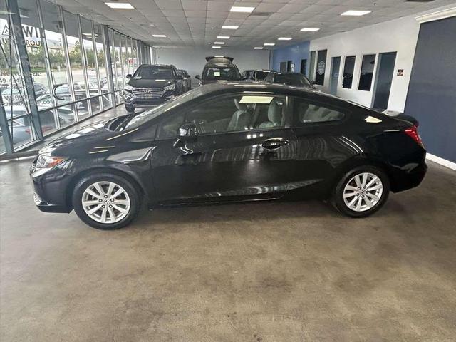 Photo of 2012 Crystal Black Pearl Honda Civic