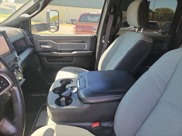 Photo of 2022 White RAM 2500