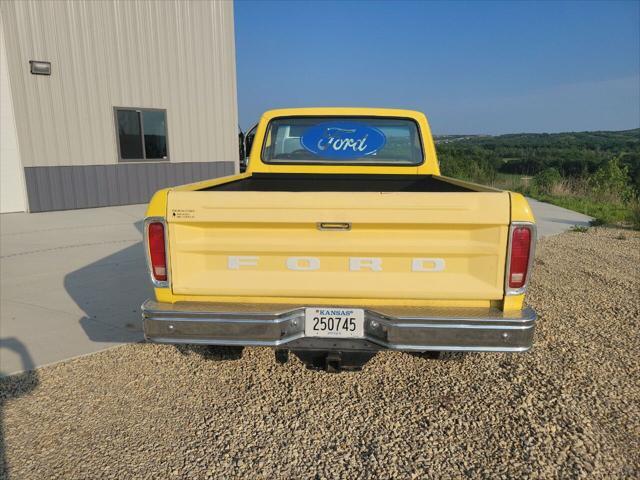 Photo of 1979 Yellow Ford F-150
