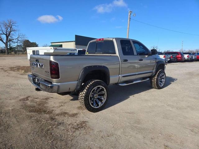 Photo of 2003 Gold Dodge Ram 2500
