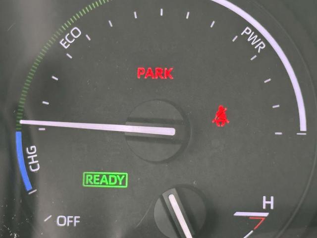 Photo of 2021 Midnight Black Metallic Toyota Sienna