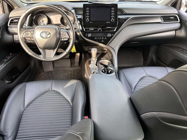 Photo of 2023 Midnight Black Metallic Toyota Camry