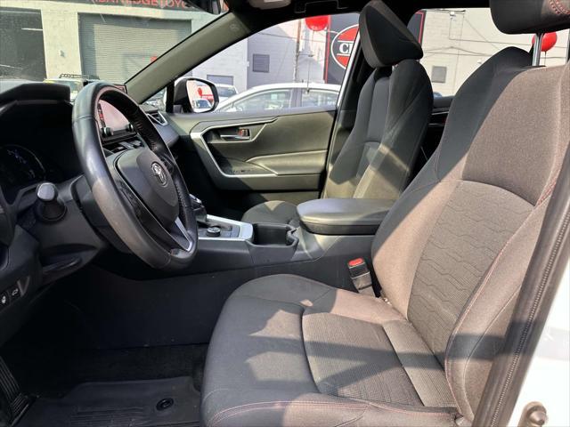 Photo of 2022 White Toyota RAV4 Prime