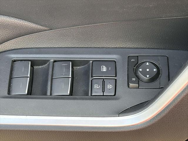 Photo of 2022 White Toyota RAV4 Prime