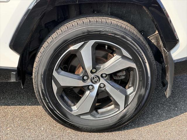 Photo of 2022 White Toyota RAV4 Prime