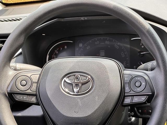Photo of 2024 Ice Cap Toyota RAV4