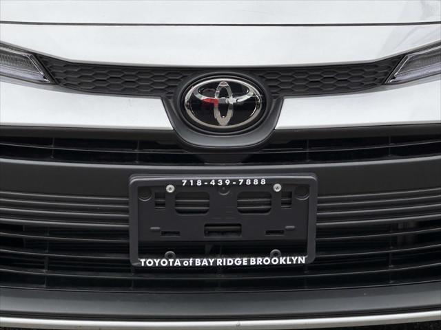 Photo of 2025 Classic Silver Metallic Toyota Corolla