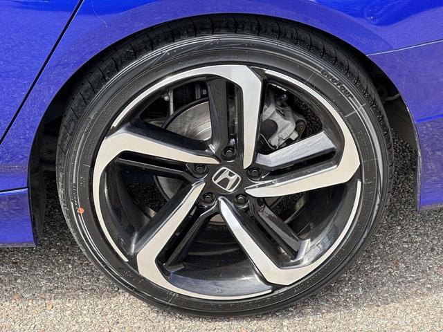 Photo of 2020 Still Night Pearl Honda Accord