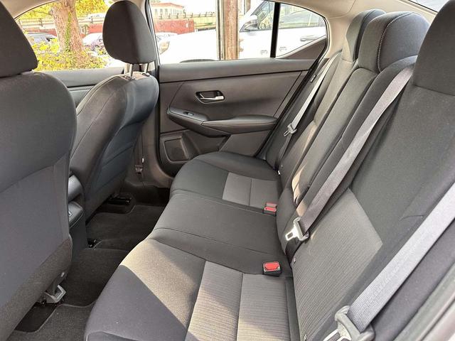 Photo of 2022 Brilliant Silver Metallic Nissan Sentra