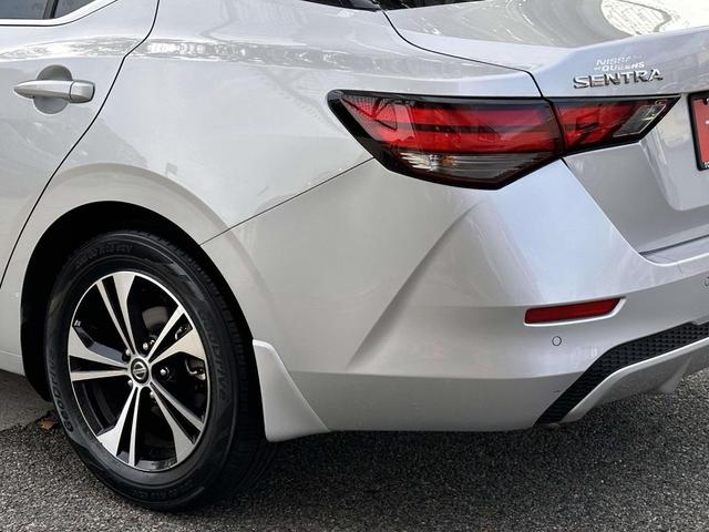 Photo of 2022 Brilliant Silver Metallic Nissan Sentra
