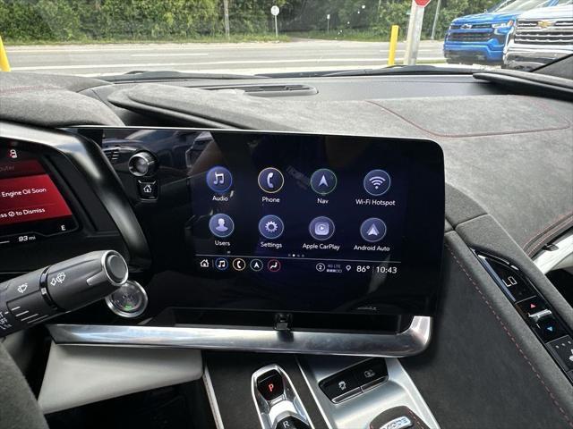 Photo of 2023 White Pearl Metallic Tricoat Chevrolet Corvette