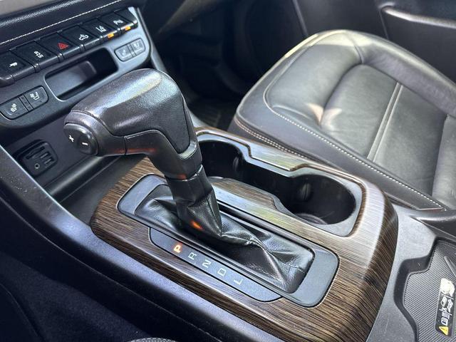 Photo of 2019 Onyx Black GMC Canyon