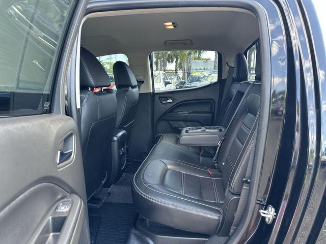 Photo of 2019 Onyx Black GMC Canyon