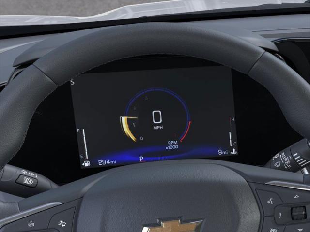 Photo of 2025 Summit White Chevrolet Trax