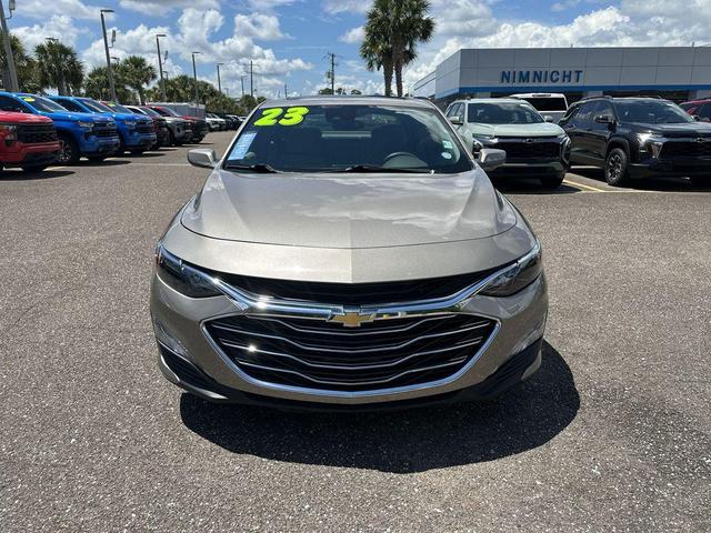 Photo of 2023 Mineral Gray Metallic Chevrolet Malibu