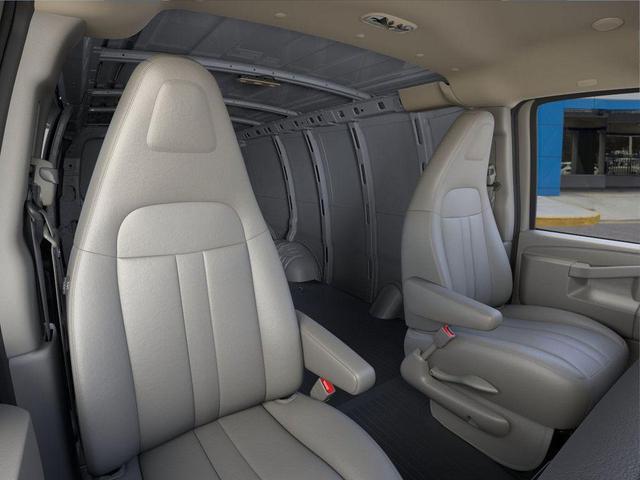 Photo of 2025 Summit White Chevrolet Express 2500