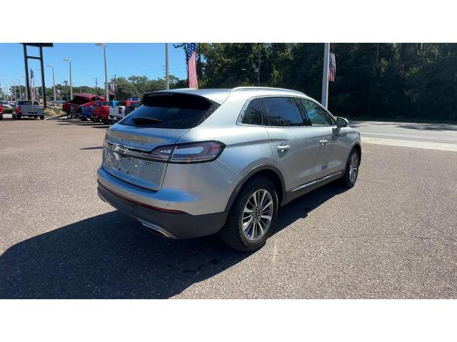 Photo of 2020 Silver Radiance Lincoln Nautilus