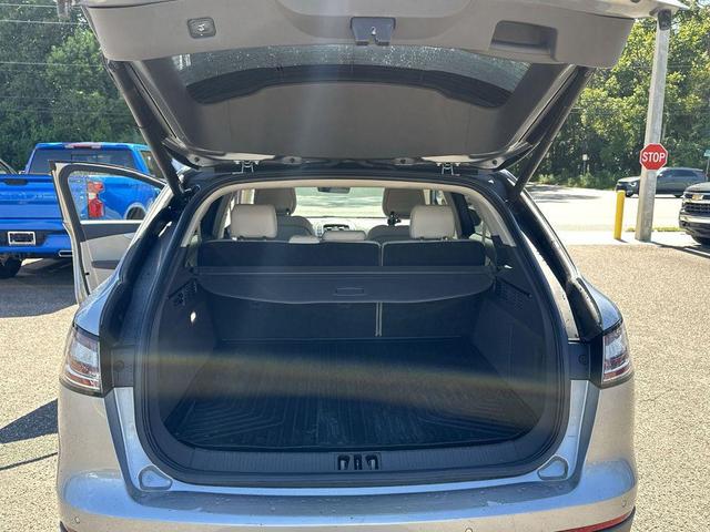 Photo of 2020 Silver Radiance Lincoln Nautilus