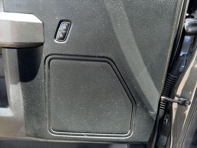 Photo of 2017 Magnetic Metallic Ford F-150