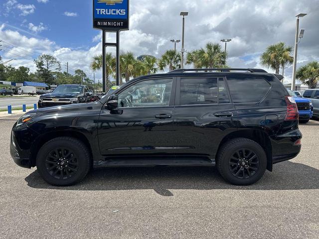 Photo of 2022 Black Onyx Lexus GX 460