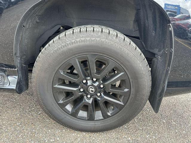 Photo of 2022 Black Onyx Lexus GX 460