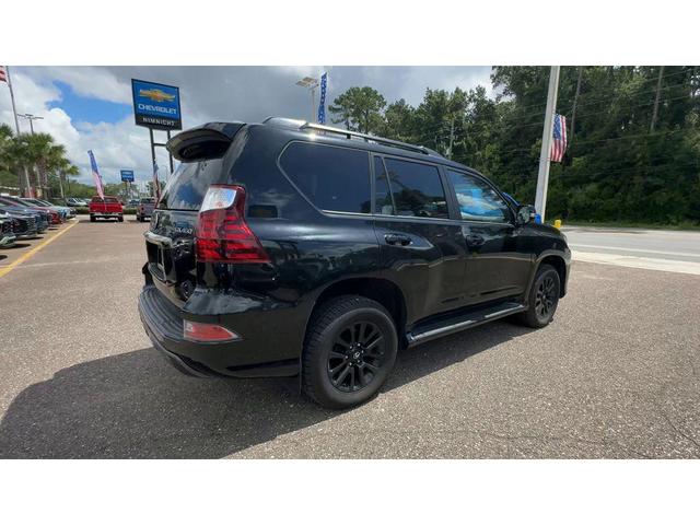 Photo of 2022 Black Onyx Lexus GX 460
