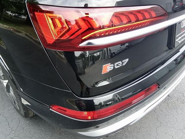 Photo of 2023 Mythos Black Metallic Audi SQ7