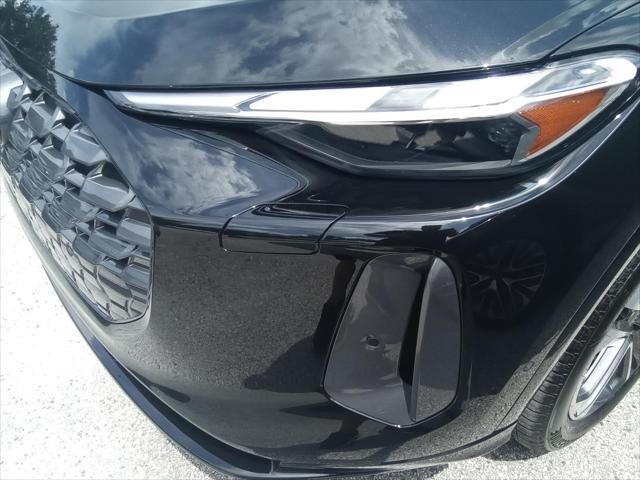 Photo of 2025 Mythos Black Metallic Audi Q5