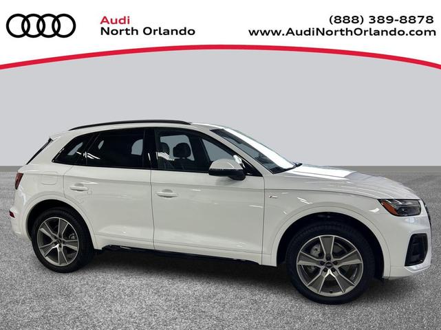 Photo of 2025 Arkona White Audi Q5
