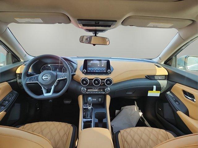 Photo of 2025 Aspen White Nissan Sentra