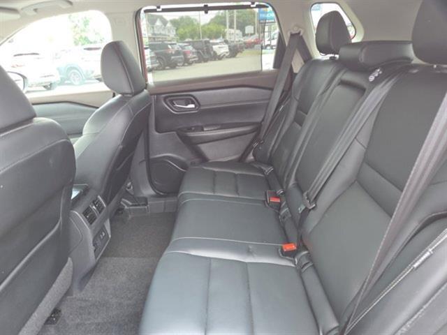Photo of 2022 Scarlet Ember Nissan Rogue