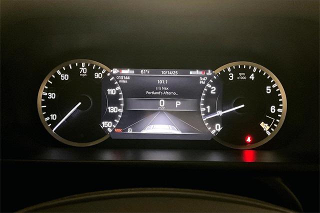 Photo of 2023 Blue Land Rover Defender