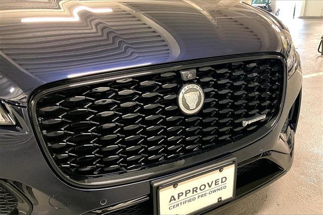 Photo of 2025 Portofino Blue Metallic Jaguar F-PACE