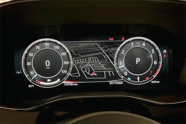 Photo of 2025 Fuji White Jaguar F-PACE
