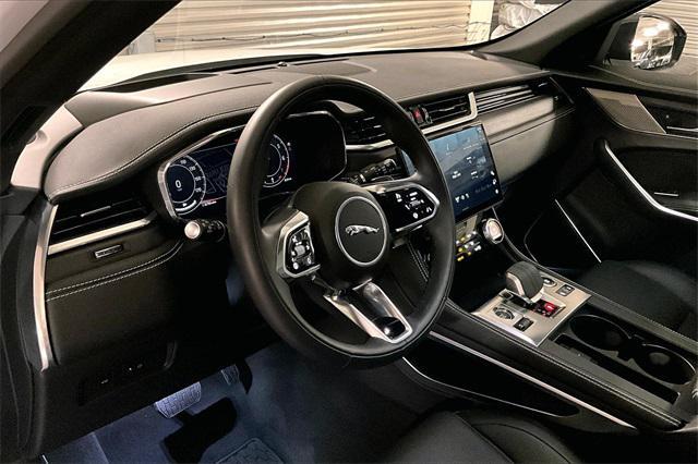 Photo of 2025 Fuji White Jaguar F-PACE