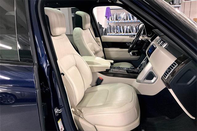 Photo of 2022 Portofino Blue Metallic Land Rover Range Rover
