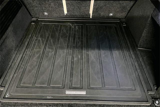 Photo of 2022 Portofino Blue Metallic Land Rover Range Rover