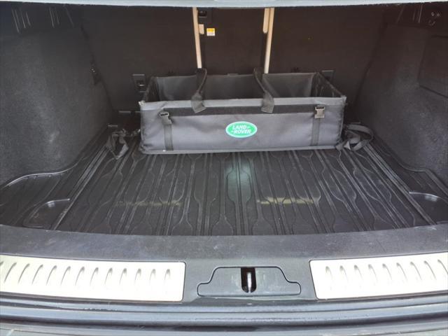 Photo of 2019 Blue Land Rover Range Rover Velar