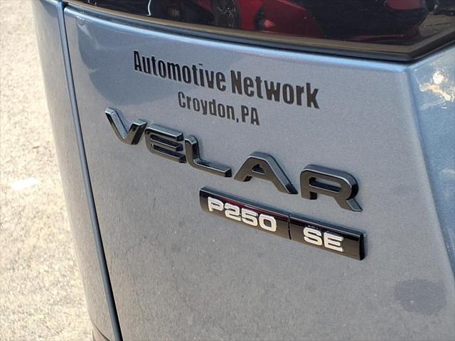 Photo of 2019 Blue Land Rover Range Rover Velar