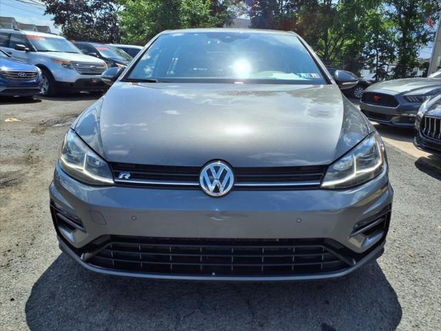 Photo of 2019 Gray Volkswagen Golf R