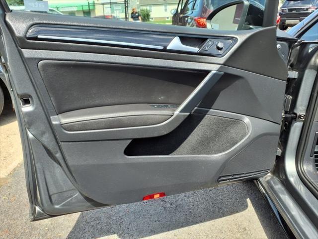 Photo of 2019 Gray Volkswagen Golf R
