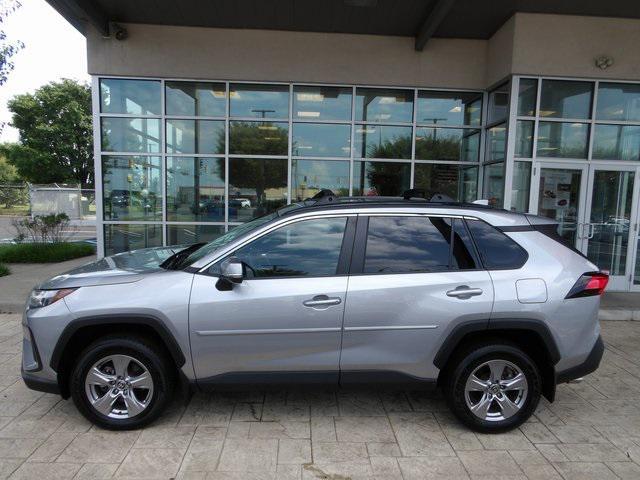 Photo of 2022 Silver Sky Metallic Toyota RAV4