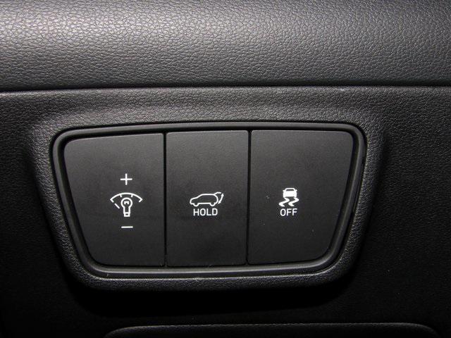 Photo of 2022 Shimmering Silver Hyundai TUCSON
